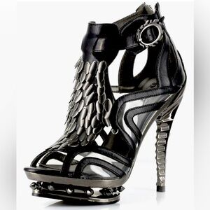 SOLD.  GUC. Unique and sexy Hades H-Orion 5-Inch Heels. Black. Size 9.